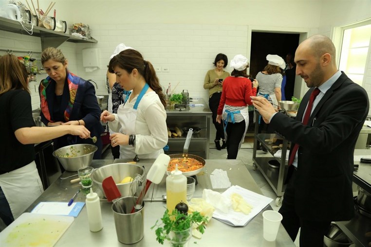 Asmak private cooking session at KitchenLab